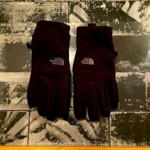 North Face gloves, woman’s medium.